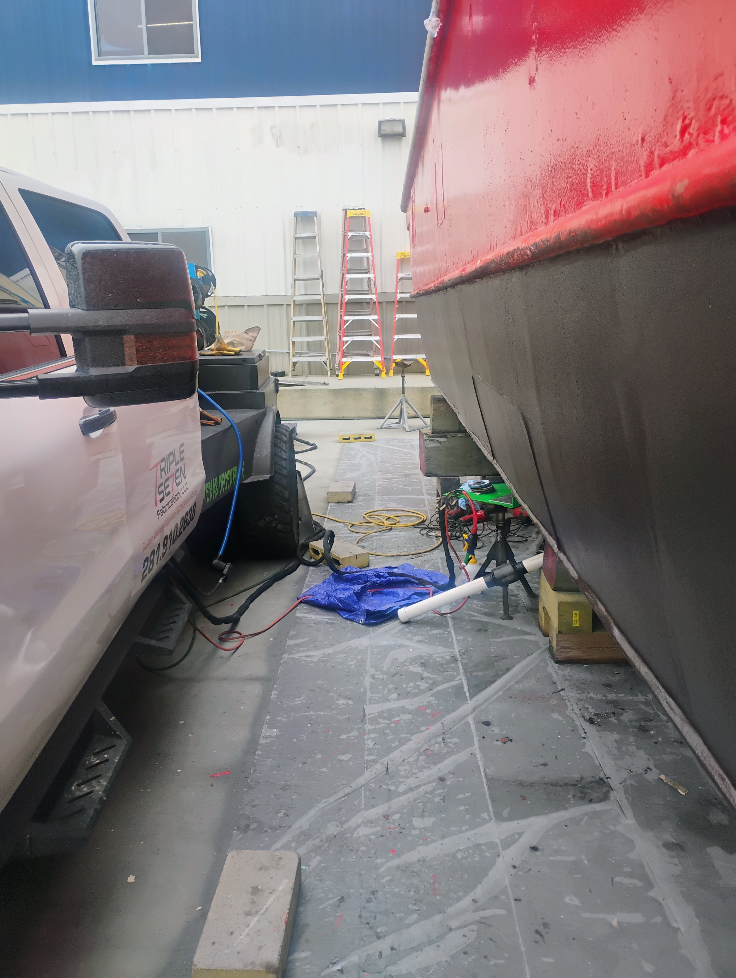 Under-hull welding during boat repair