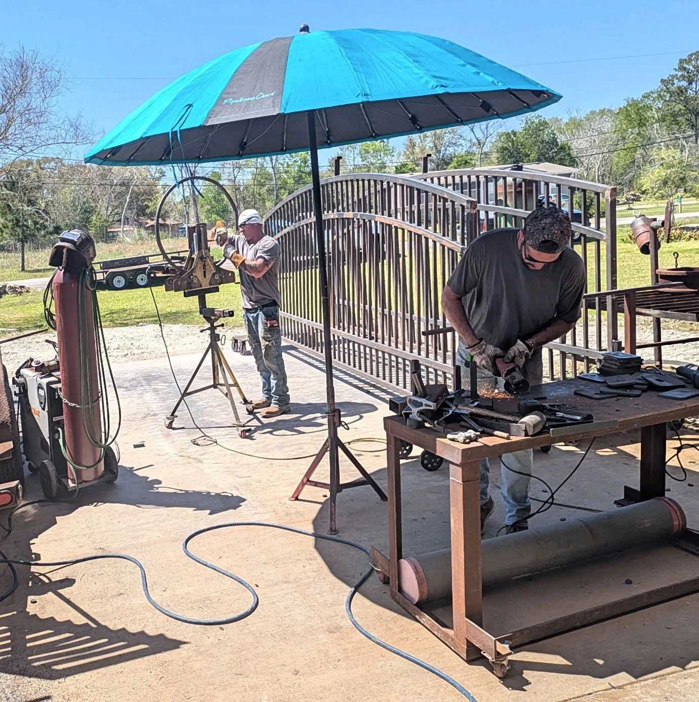 Gate fabrication welding work
